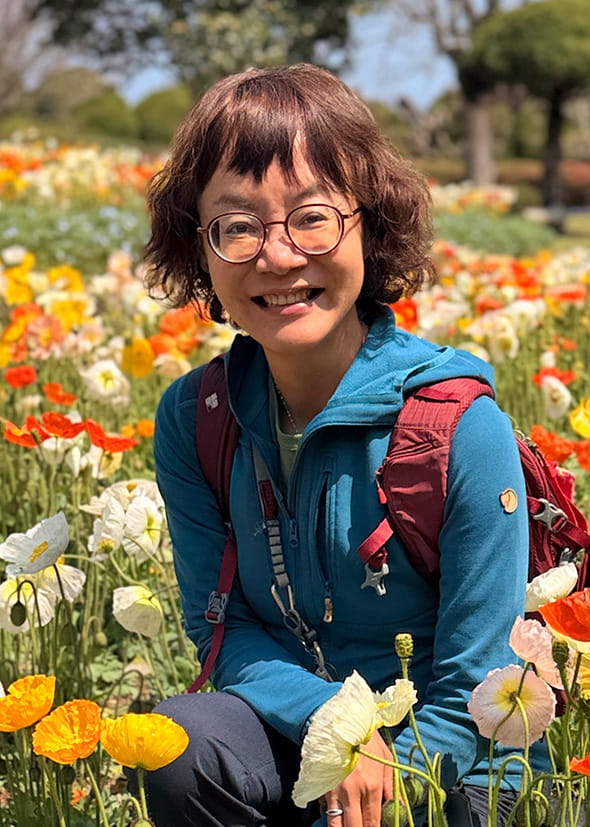 Chia-Ling Yang 楊佳羚 台灣 高師大性別教育研究所教授 Professor, Graduate Institute of Gender Education, National Kaohsiung Normal University