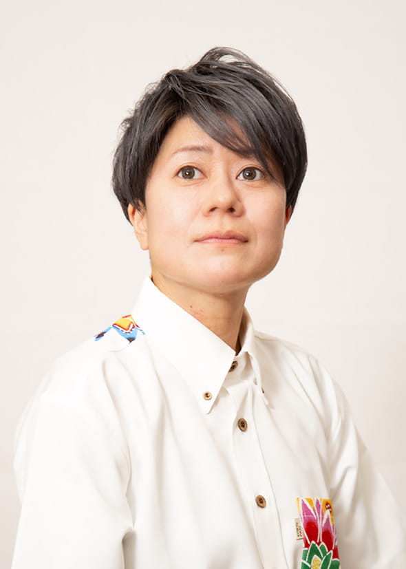 Hatai Motoko 畑井モト子 日本 Tiida Ami 共同代表 Co-representative, Tiida Ami