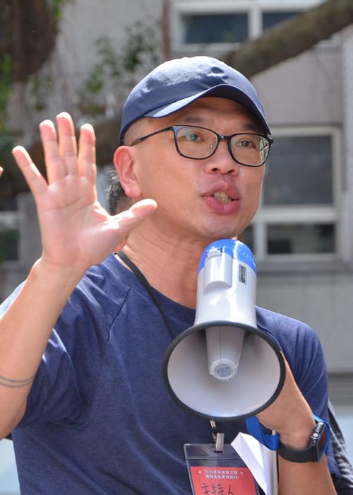 CHENG CHIWEI 鄭智偉 台灣 台灣同志諮詢熱線協會社工主任／手天使 Social Work Supervisor, Taiwan Tongzhi (LGBTQ+) Hotline Association / Hand Angel