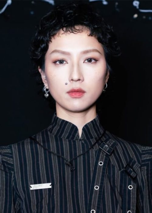Diary of the Hostess 黃蛹 台灣 台灣酒與妹仔人文藝術推廣協會共同創辦人 Co-Founder, Diary of the Hostess, Taiwan