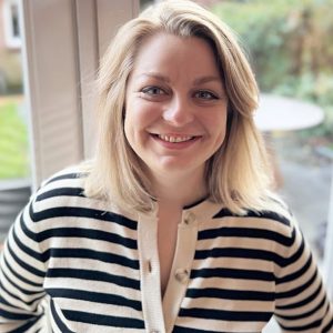 Evelien Spek 荷蘭 Soa Aids Nederland 資深專員 Senior Project Officer, Soa Aids Nederland
